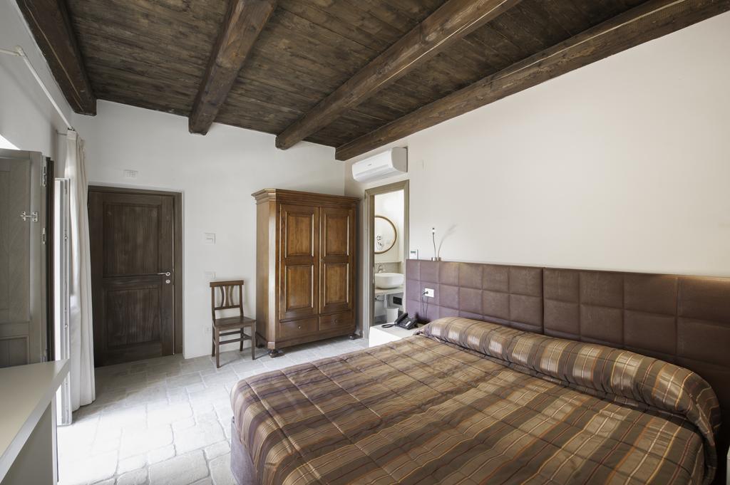 Maison d'hôtes Liscia Country Relais à Sant'Antonio di Gallura Extérieur photo