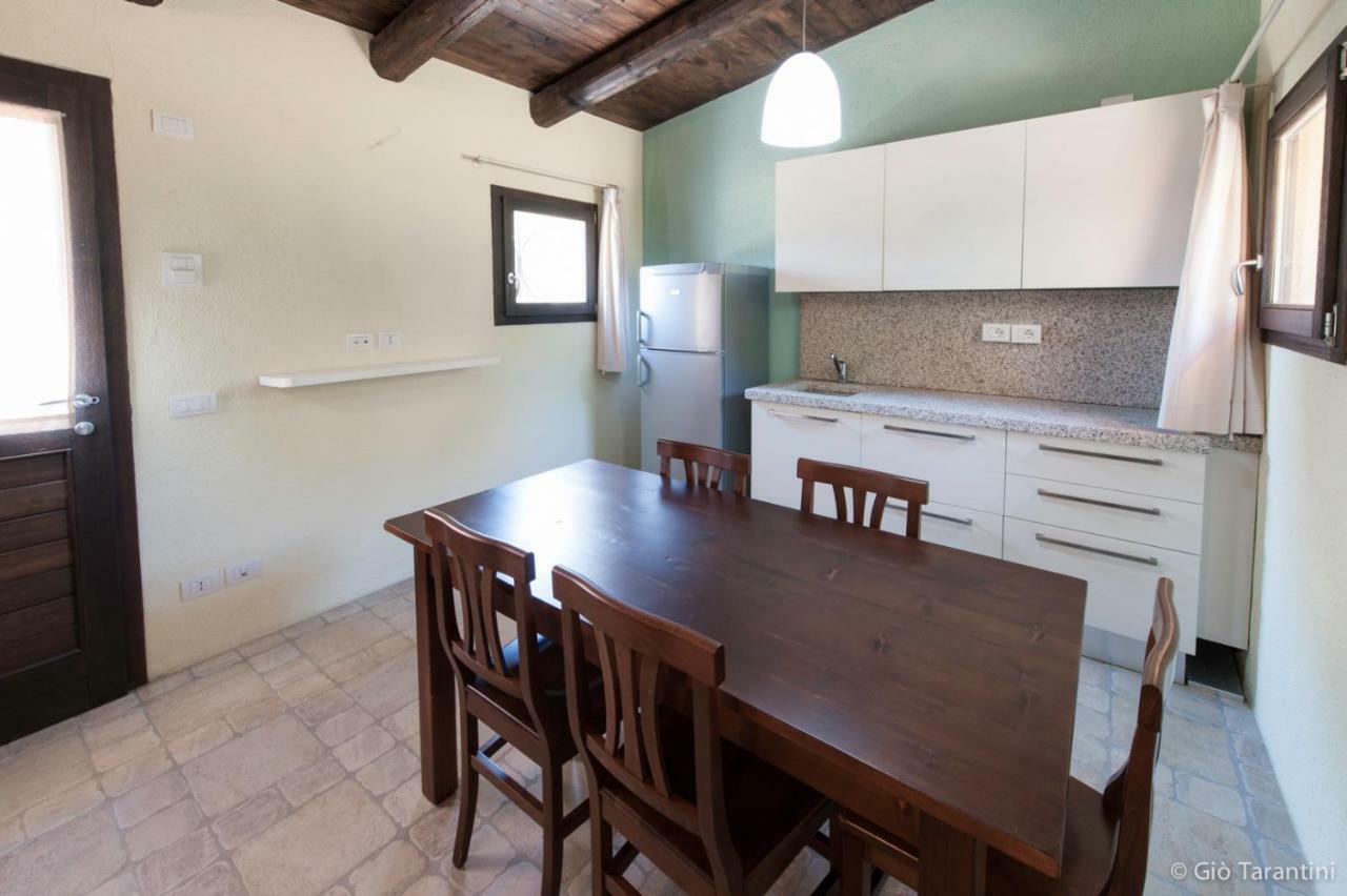 Maison d'hôtes Liscia Country Relais à Sant'Antonio di Gallura Extérieur photo