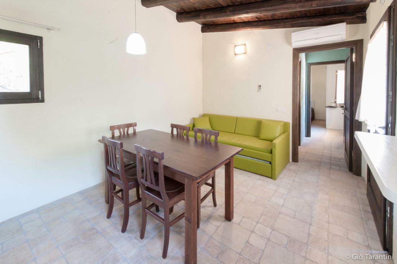 Maison d'hôtes Liscia Country Relais à Sant'Antonio di Gallura Extérieur photo